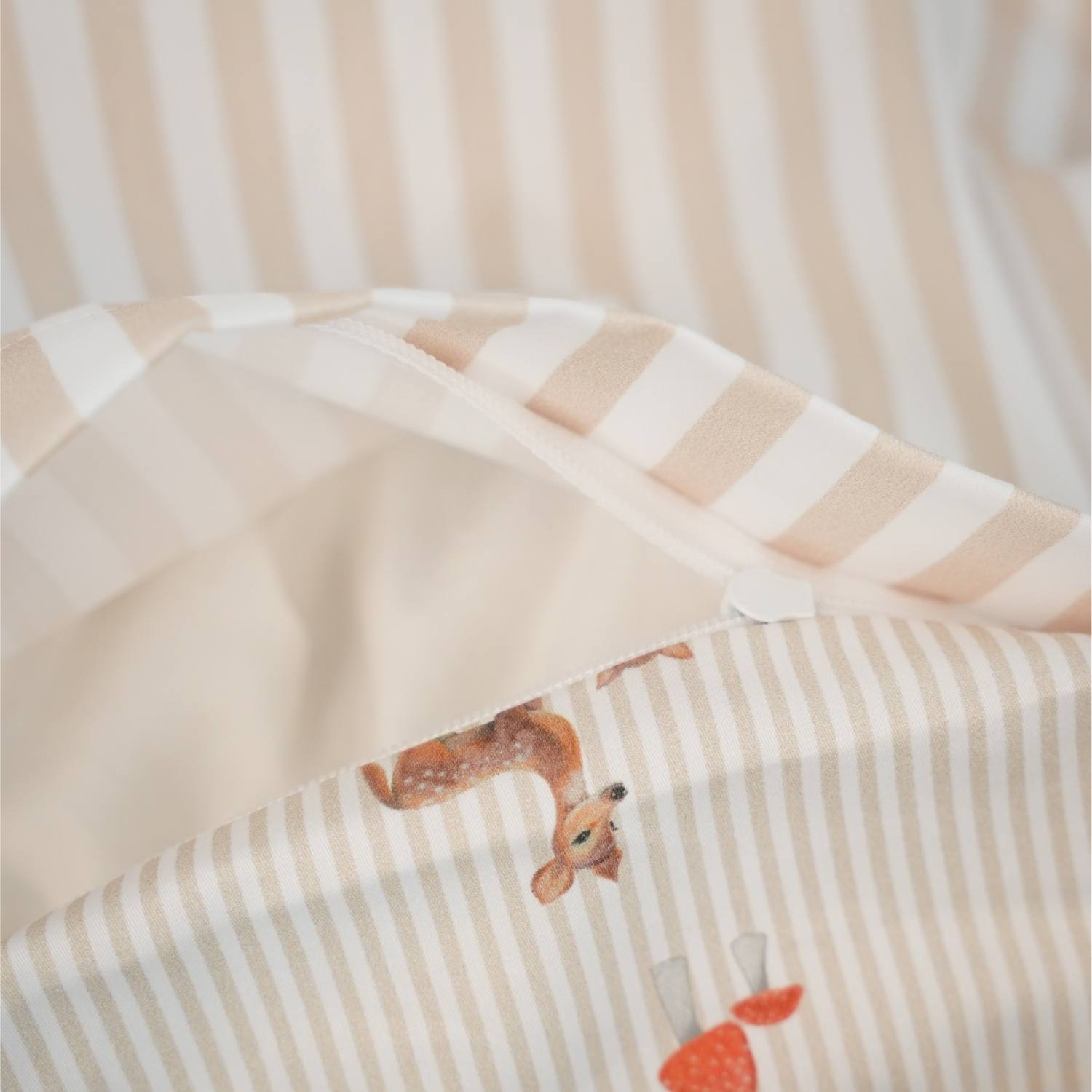Baby Allergivenligt sengetøj bomuldssatin Beige Bambi (Høj TC - 300)